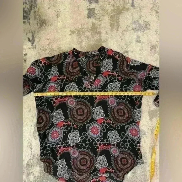 Women’s Riley+ James Blouse - Picture 5 of 6